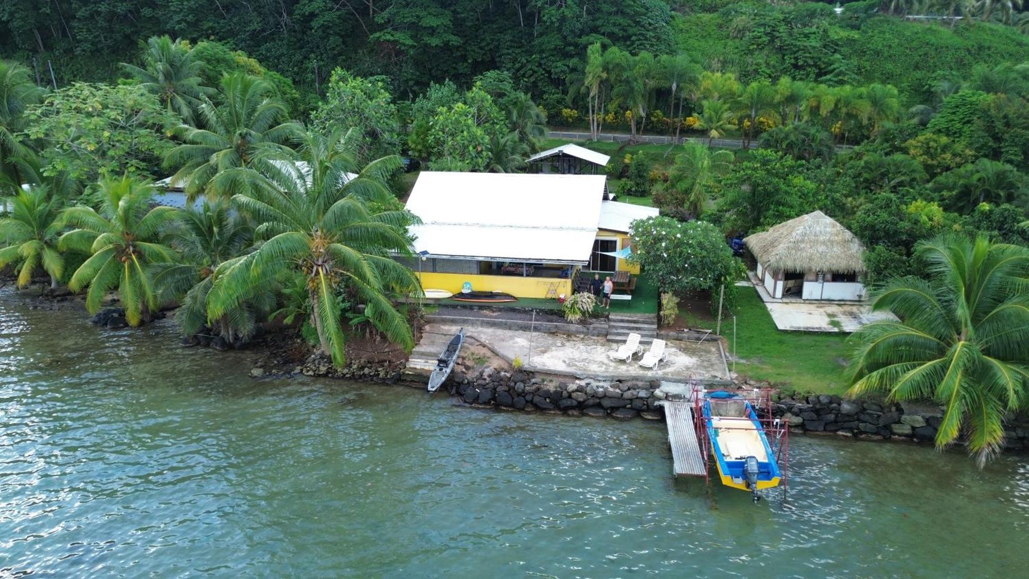 Villa De La Baie Raiatea Uturoa Buitenkant foto
