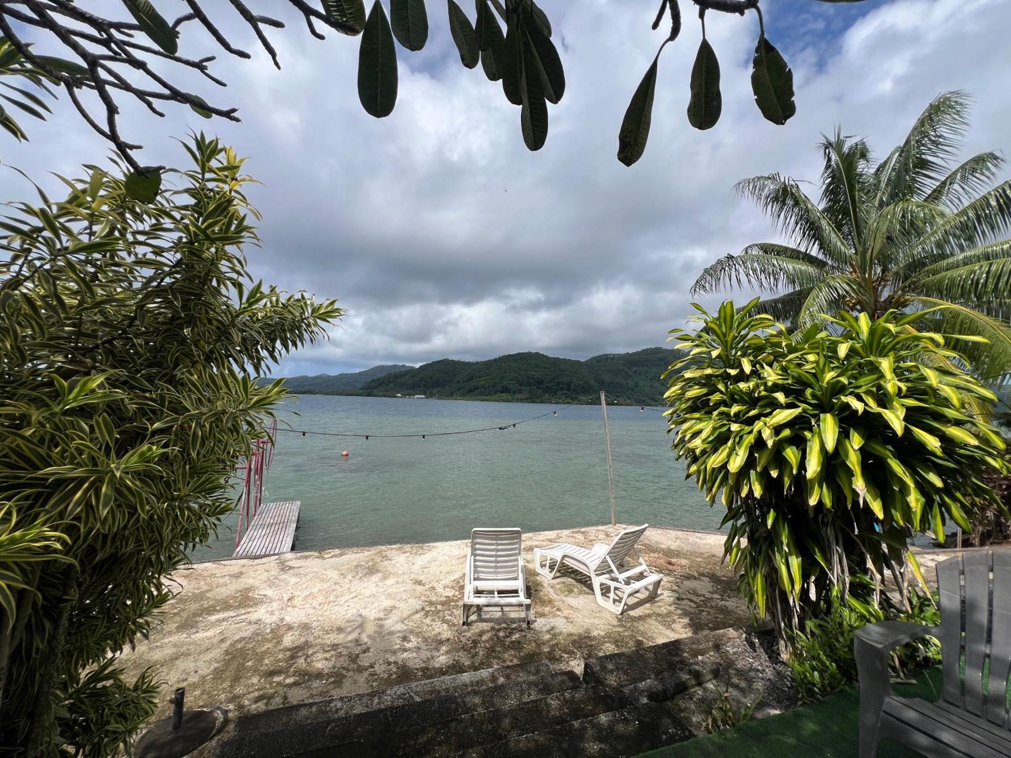 Villa De La Baie Raiatea Uturoa Buitenkant foto